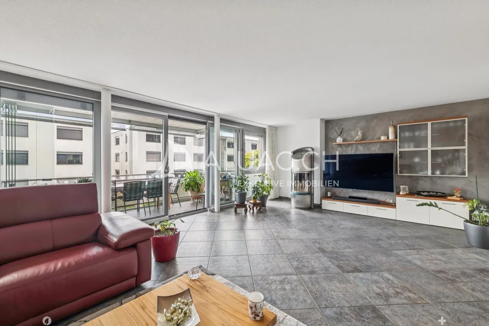 GROSSZÜGIGE WOHNUNG MIT PREMIUM-AUSBAU – Foto 5 von 13