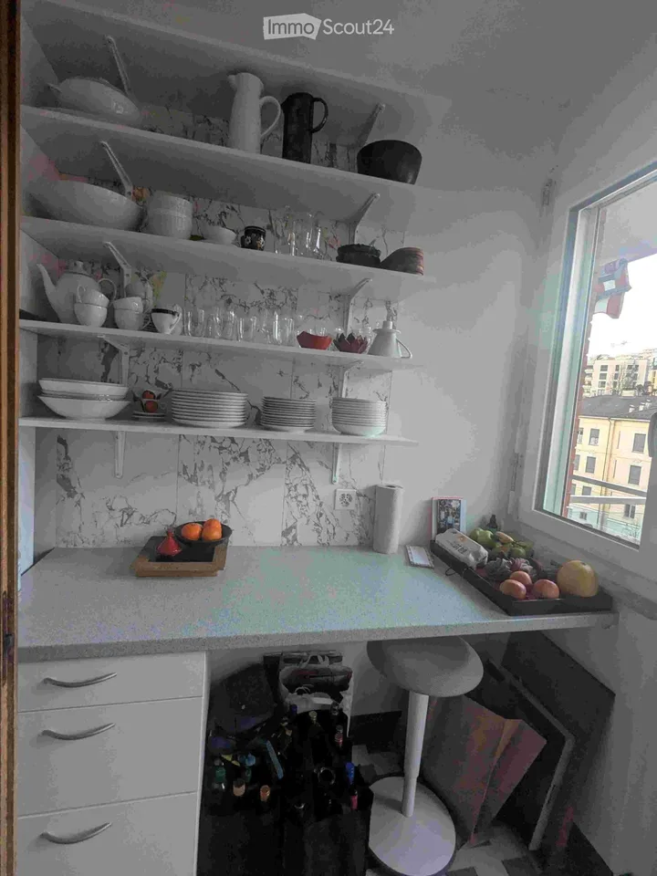 Room for rent FROM NOW UNTIL 9 OCTOBER – photo 6 of 13