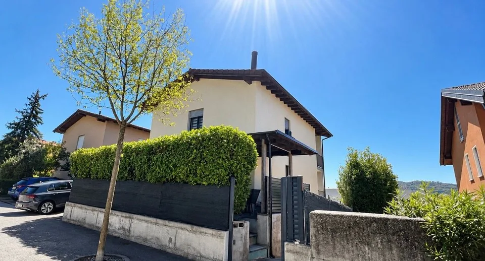 Villa avec jardin privé et vue agréable – photo 12 sur 18