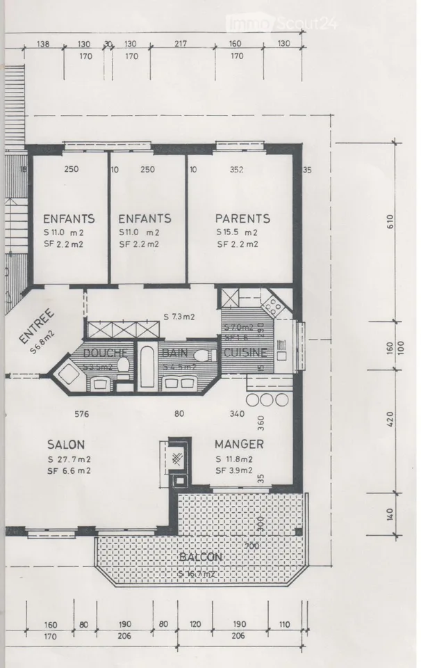 Bright 4.5-room apartment with a view in Lamboing