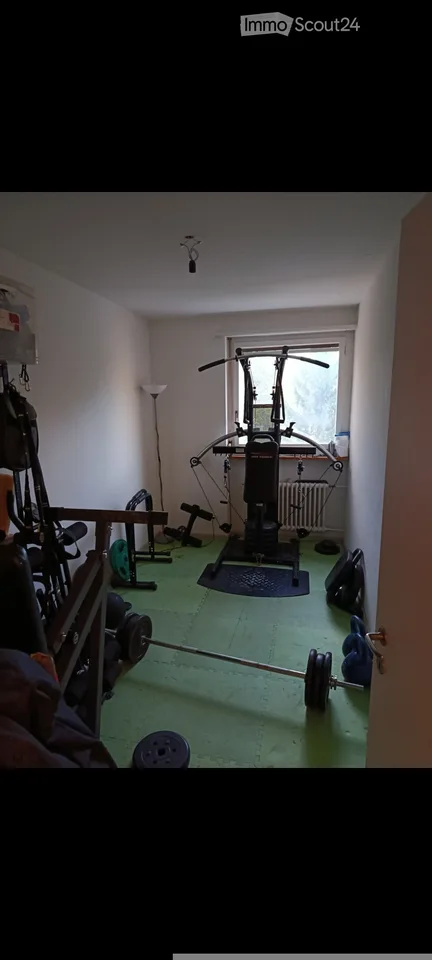 Charming 4.5-room old building apartment with balcony in Olten – available immediately!