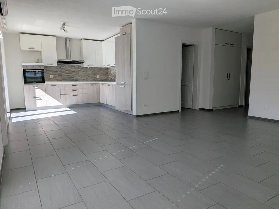 Appartement lumineux de 4,5 pièces avec jardin commun