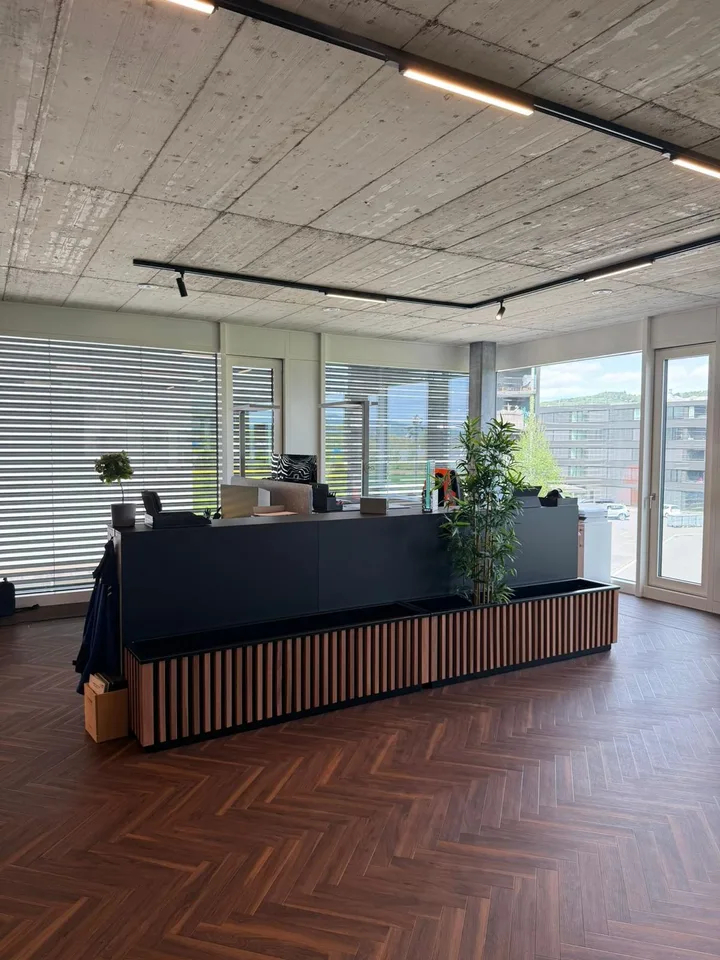 Espace de bureau sur Landstrasse à Spreitenbach – disponible immédiatement – photo 3 sur 10