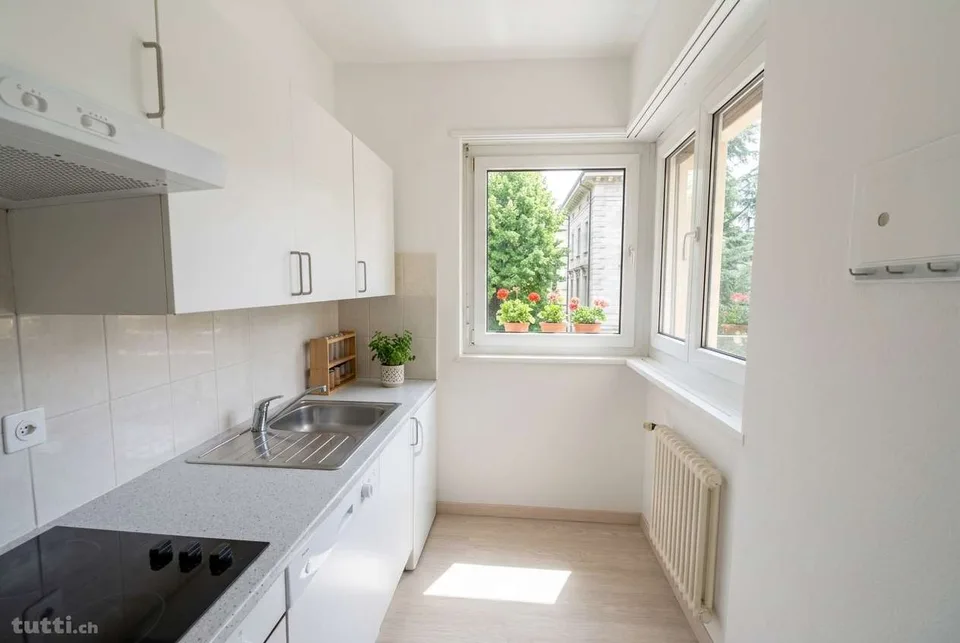 HELLES EINGERICHTETES APARTMENT IN WENIGEN MINUTEN ZUM ZENTRUM VON LUGANO – Foto 5 von 6