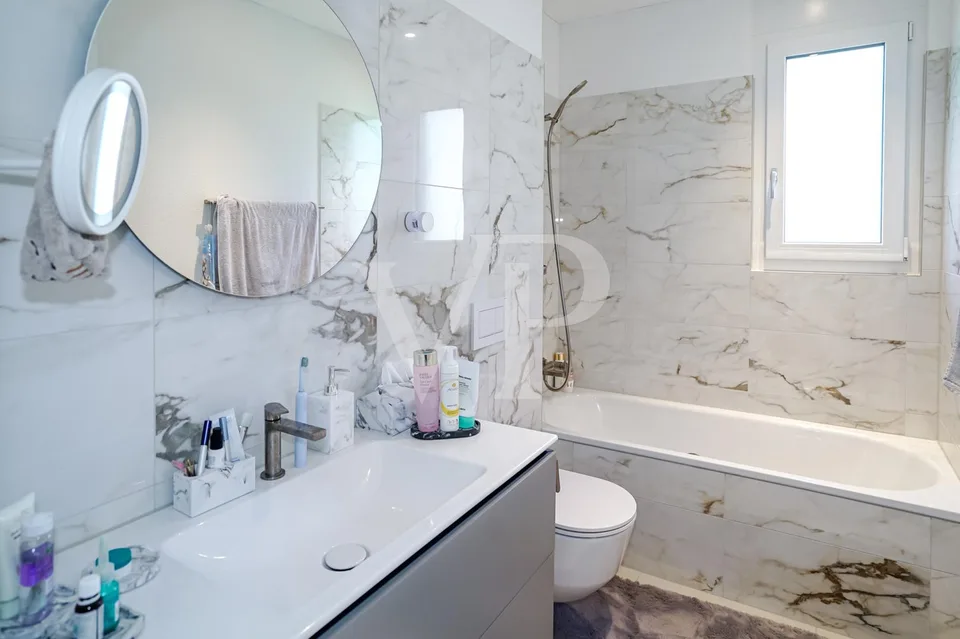 RÉSERVÉ - Appartement de 3,5 pièces lumineux - un rêve en blanc et crème – photo 12 sur 13