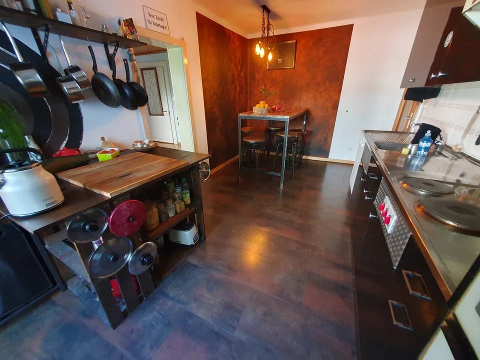 Room in shared flat in Leuk Stadt