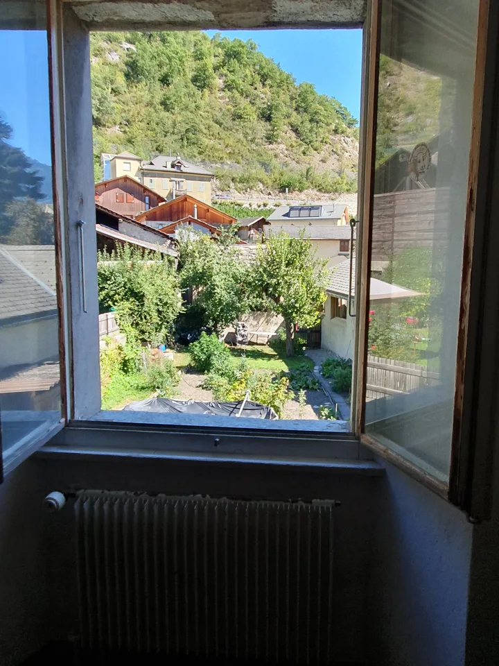 Room in shared flat in Leuk Stadt