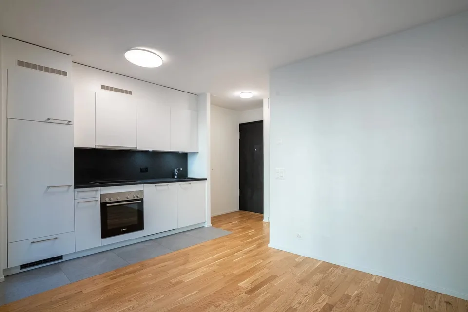 Brandneues Studio mit geräumiger Terrasse in Prilly/Malley