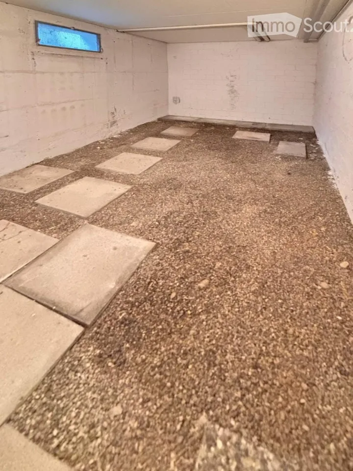 Casa unifamiliare indipendente, grande terreno, posizione esclusiva su una collina, privacy, vantaggiosa in termini di tasse – foto 11 di 12