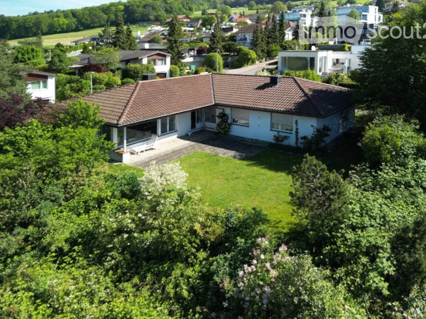 Casa unifamiliare indipendente, grande terreno, posizione esclusiva su una collina, privacy, vantaggiosa in termini di tasse – foto 2 di 12