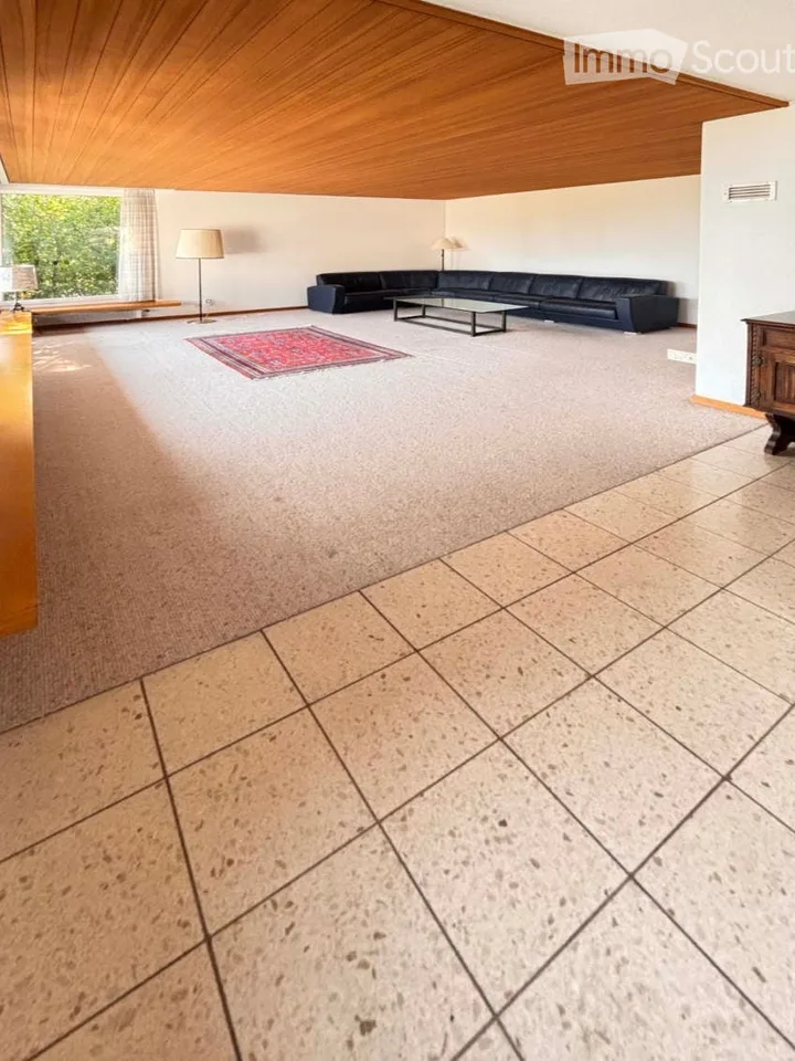 Casa unifamiliare indipendente, grande terreno, posizione esclusiva su una collina, privacy, vantaggiosa in termini di tasse – foto 5 di 12