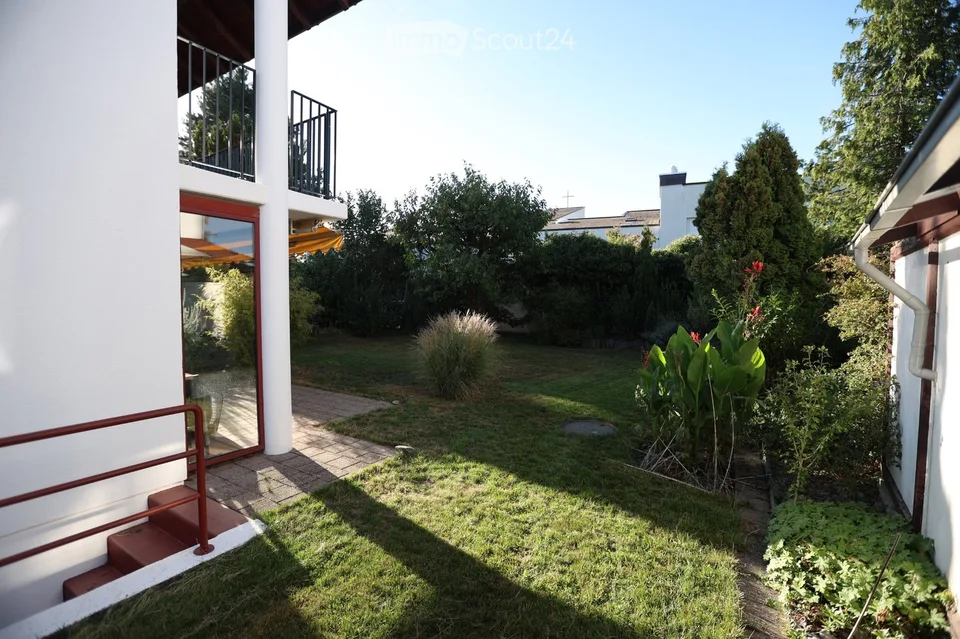 Neu Renoviertes EFH mit Garten & viel Wohnkomfort in Rafz
