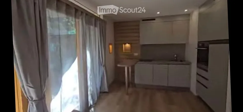 Subletter for apartment in chalet
