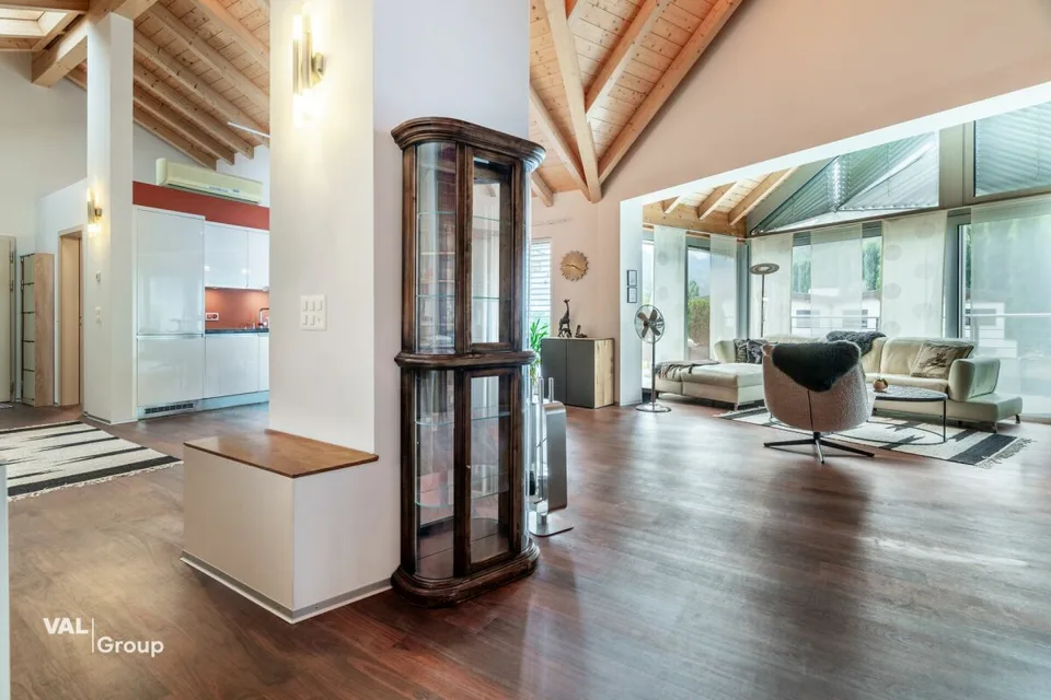 Appartamento attico esclusivo 4.5 locali con terrazza spaziosa e sauna a Visp