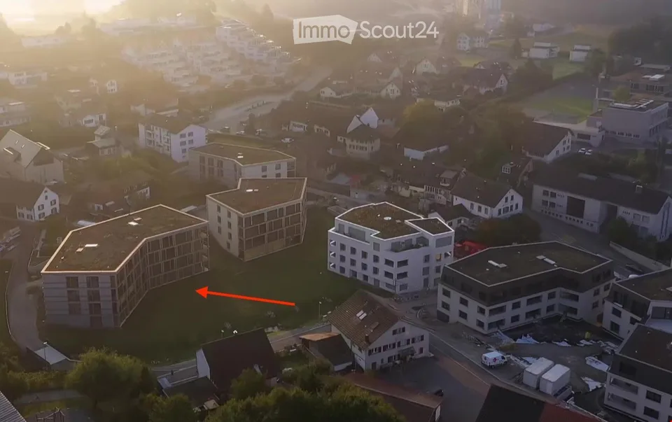 Appartement au bord du ruisseau du village avec beaucoup de lumière