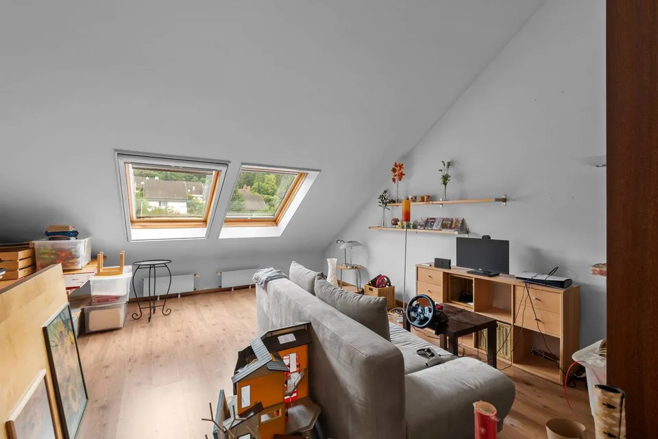 Familienfreundliches 7.5-Zimmer-Reihenhaus im STWE in Riehen! – Foto 12 von 13