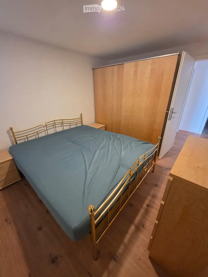 Möblierte 2.5-Zimmer-Wohnung in Zwillikon (2. Stock)