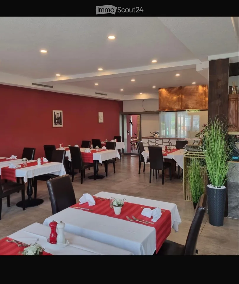 House with Restaurant and Bar for Rent