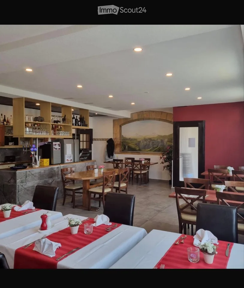 House with Restaurant and Bar for Rent