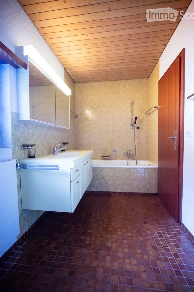 Familienfreundliches 5.5-Zimmer-Einfamilienhaus an ruhiger Lage in Brugg AG
