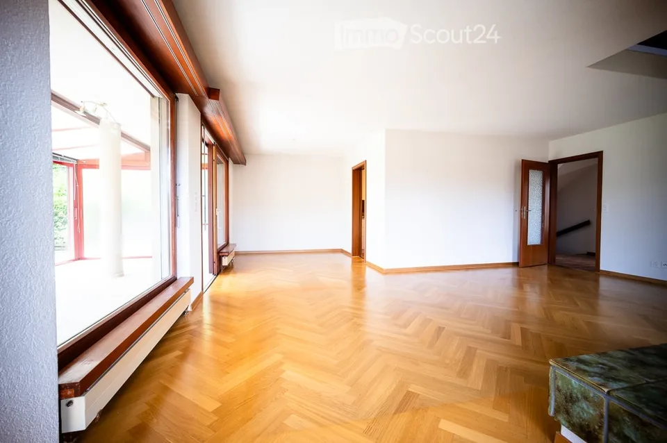 Familienfreundliches 5.5-Zimmer-Einfamilienhaus an ruhiger Lage in Brugg AG