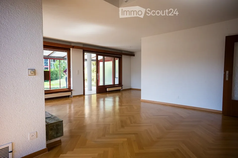 Familienfreundliches 5.5-Zimmer-Einfamilienhaus an ruhiger Lage in Brugg AG