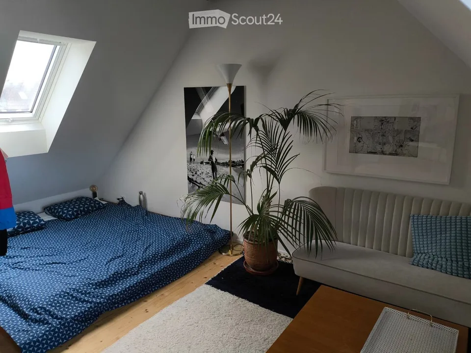 Möbliertes Haus, stadtnah, befristet zu vermieten (6 Monate) – Foto 2 von 5