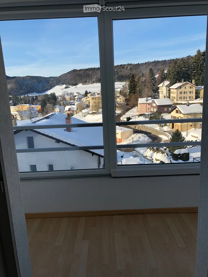 Bel appartement de 3.5 pièces dans un petit immeuble