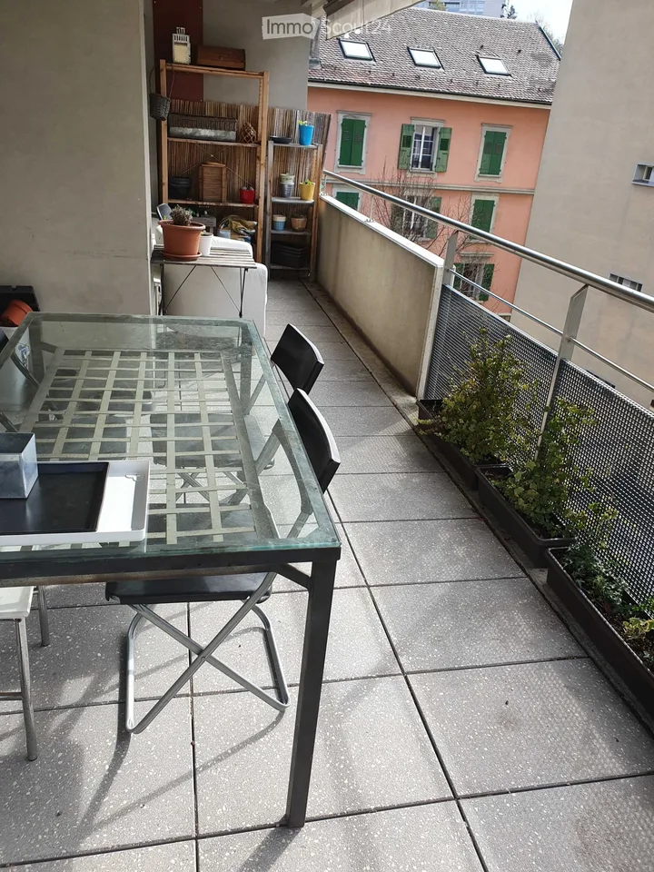 Zimmer in einer geräumigen Wohngemeinschaft – Foto 3 von 5