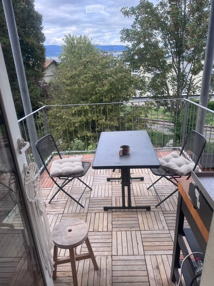 À louer Appartement 4.5 pièces, 110m² Yverdon