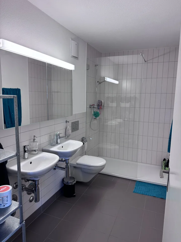 Gemütliches, helles WG-Zimmer zu vermieten