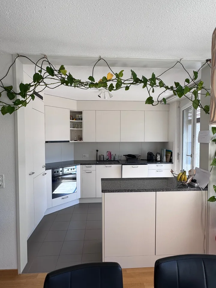Gemütliches, helles WG-Zimmer zu vermieten