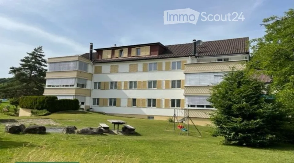 Tenant wanted for 4-room attic apartment in Thal