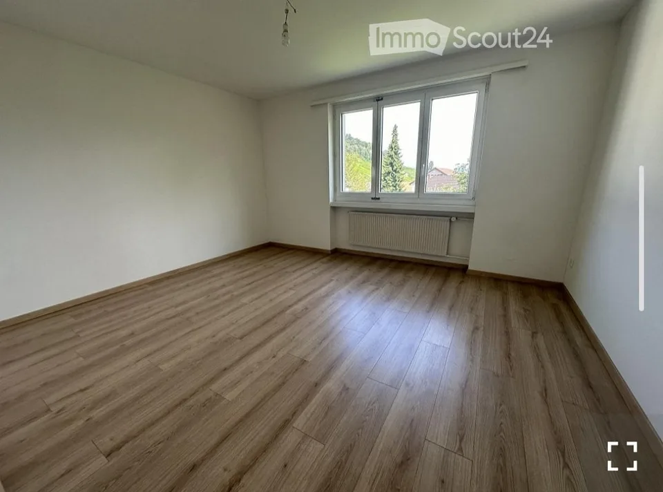 Tenant wanted for 4-room attic apartment in Thal