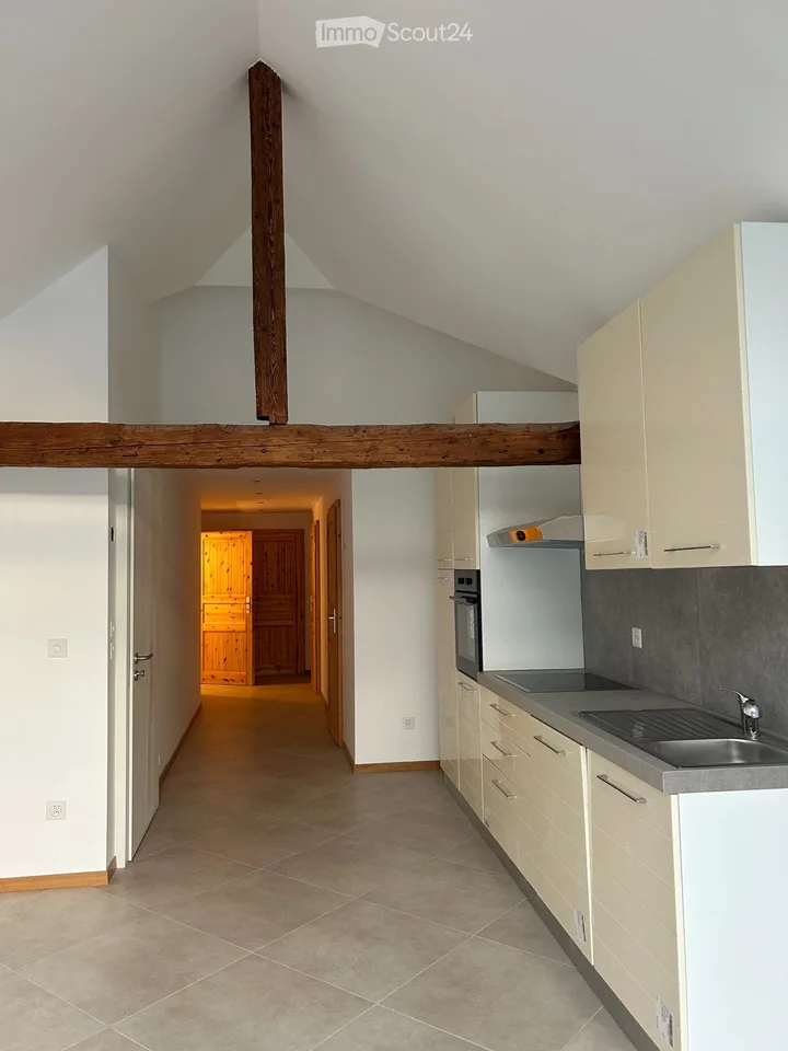 Appartement 2.5 pièces rénové au centre ville de Moudon