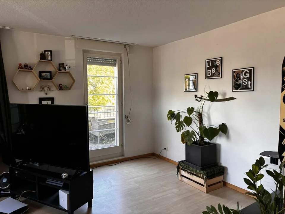 2 bedroom apartment on the 1st floor