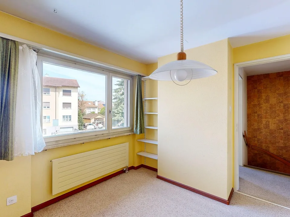 Casa a schiera di 5,5 locali in una zona residenziale popolare a Muttenz – foto 10 di 16