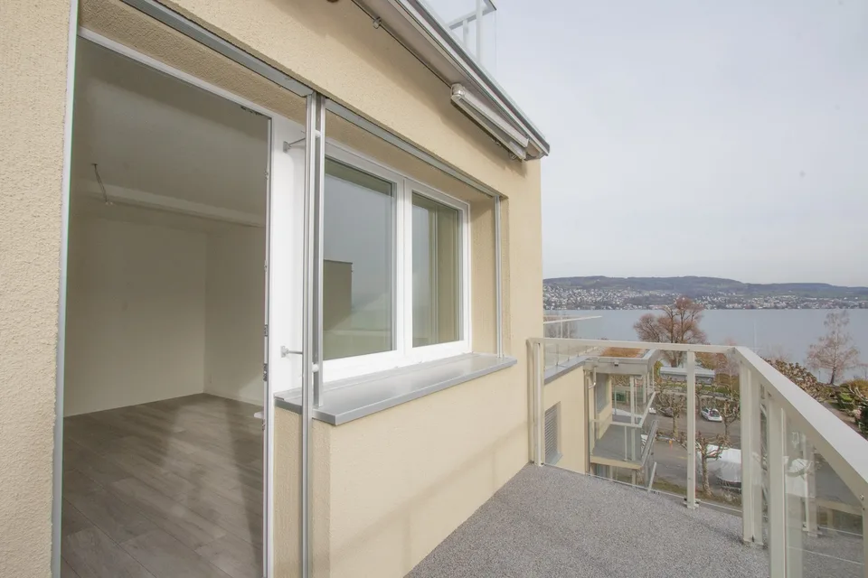 Votre nouvelle maison avec vue imprenable sur le lac et plage