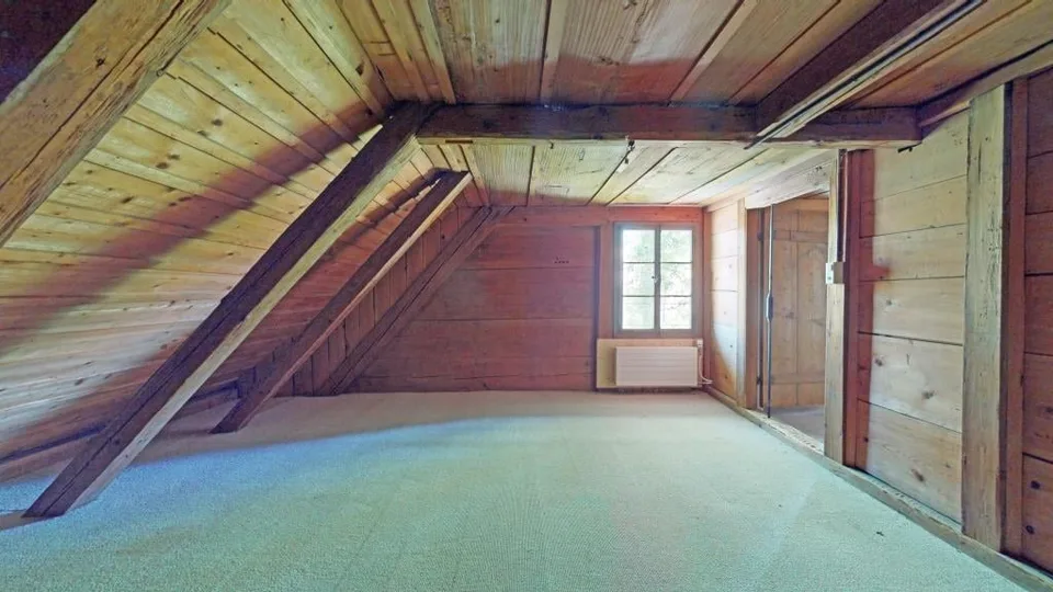 Un edificio residenziale unico e bellissimo con tre appartamenti enormi, che potrebbero anche essere ideali come ufficio – foto 25 di 29