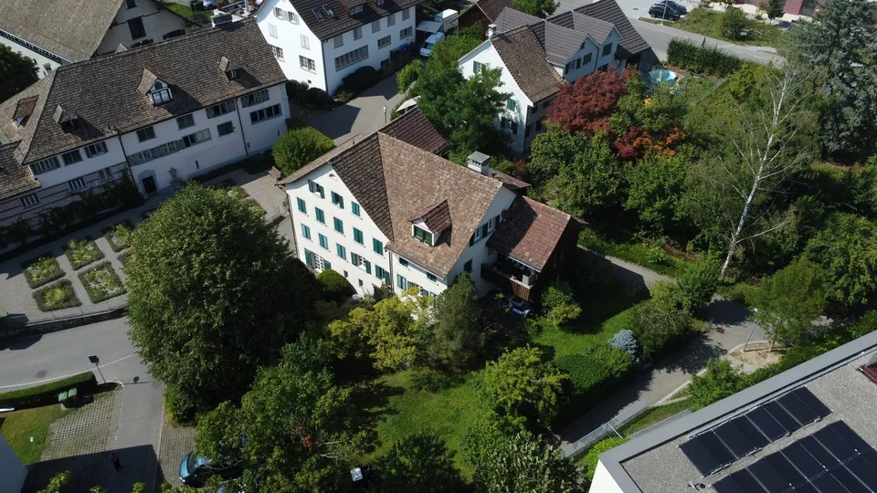 Maison multifamiliale entièrement louée à Herrliberg – photo 5 sur 5