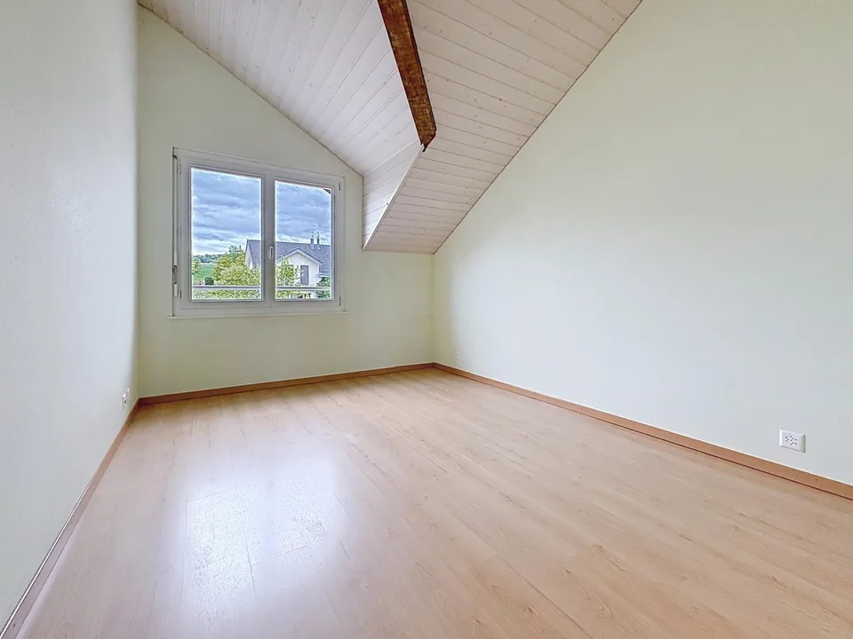 Große 3,5-Zimmer-Penthousewohnung | Terrasse | Yverdon – Foto 20 von 34