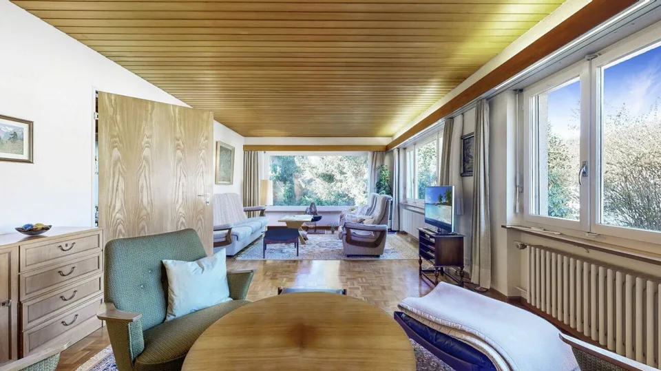 1'507 m2 Bauland an sonniger Lage mit renovationsbedürftigem Einfamilienhaus – Foto 4 von 20