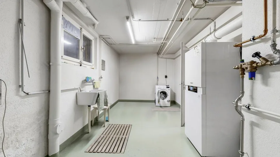 1'507 m2 Bauland an sonniger Lage mit renovationsbedürftigem Einfamilienhaus – Foto 12 von 20