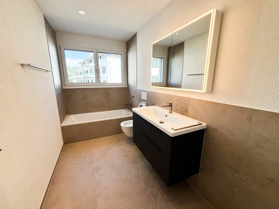 Premier occupant : Appartement neuf de 4,5 pièces de haute qualité à Riggisberg