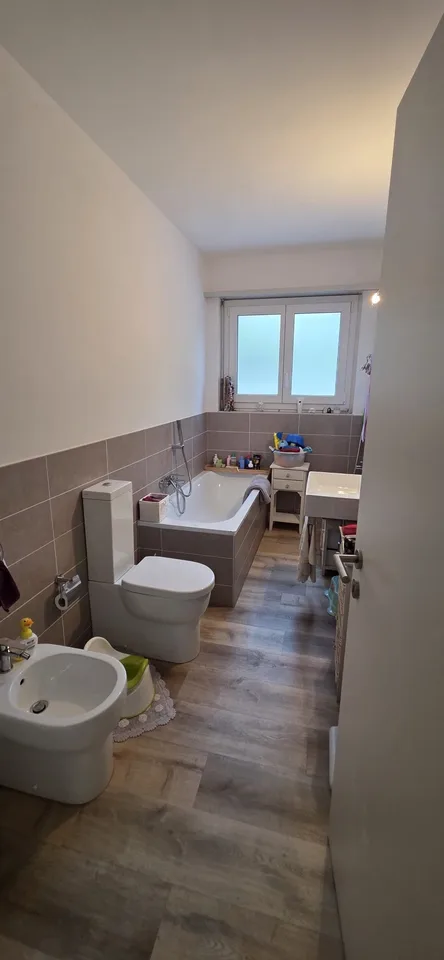 Luminoso appartamento 4.5 locali con terrazzo – Castel San Pietro
