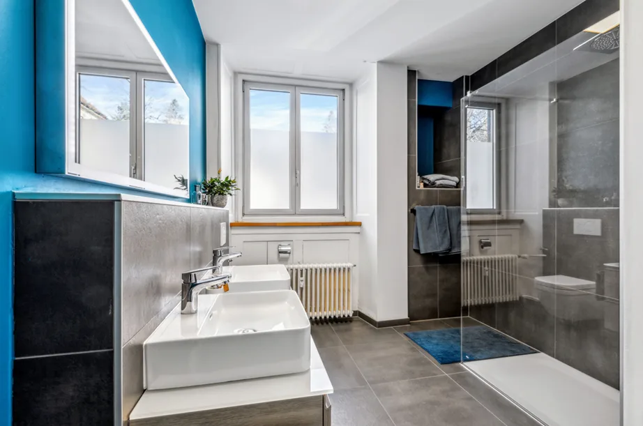 La Chaux-de-Fonds, spacieux appartement de 3,5 pièces (105 m2) avec place de parc extérieure – photo 7 sur 20