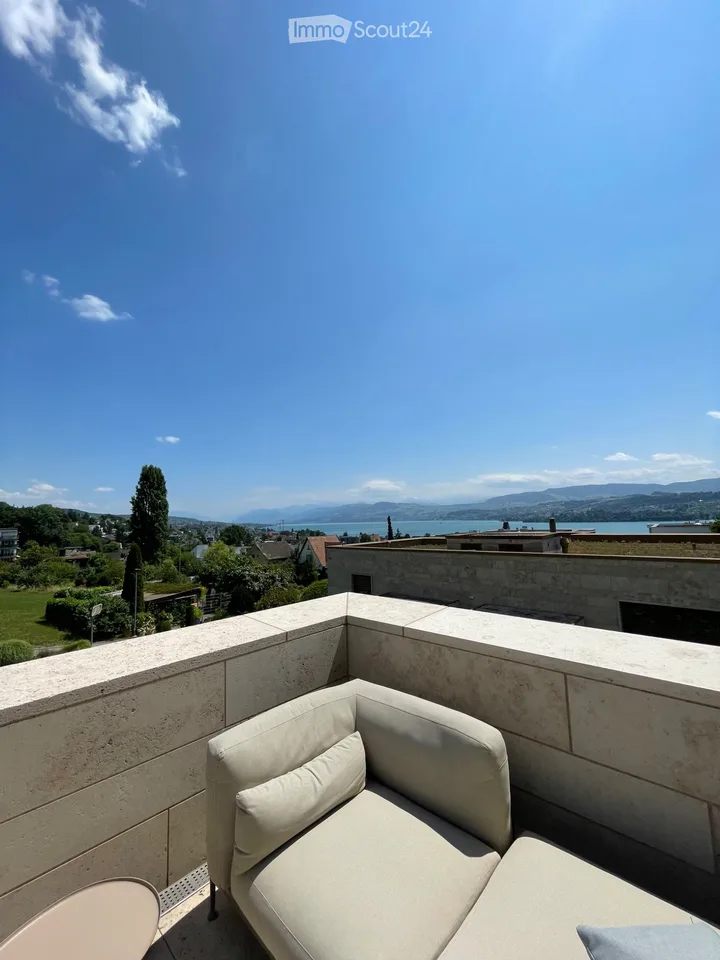 Stunning Lakeview Apartment 3.5 Rooms