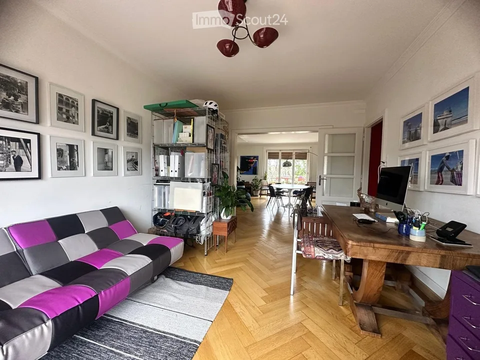 Grand appartement 3.5 pièces en attique à Yverdon (centre)