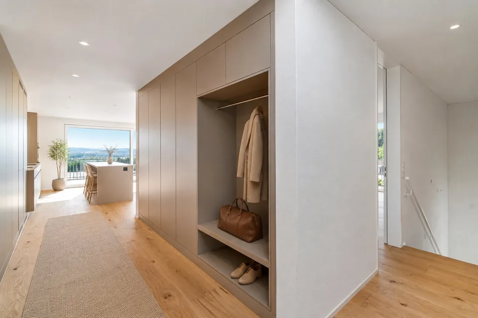 Maisonette en attique inondée de lumière avec vue loin et jardin privé