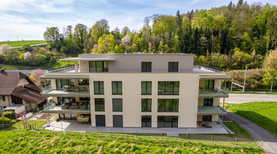 Appartamento in mansarda con terrazza enorme a Thörishaus